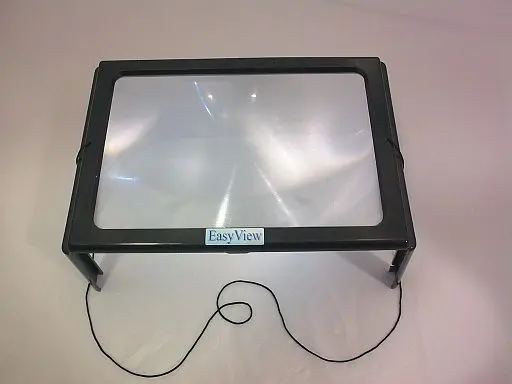 EasyView Standlupe mit LED Beleuchtung